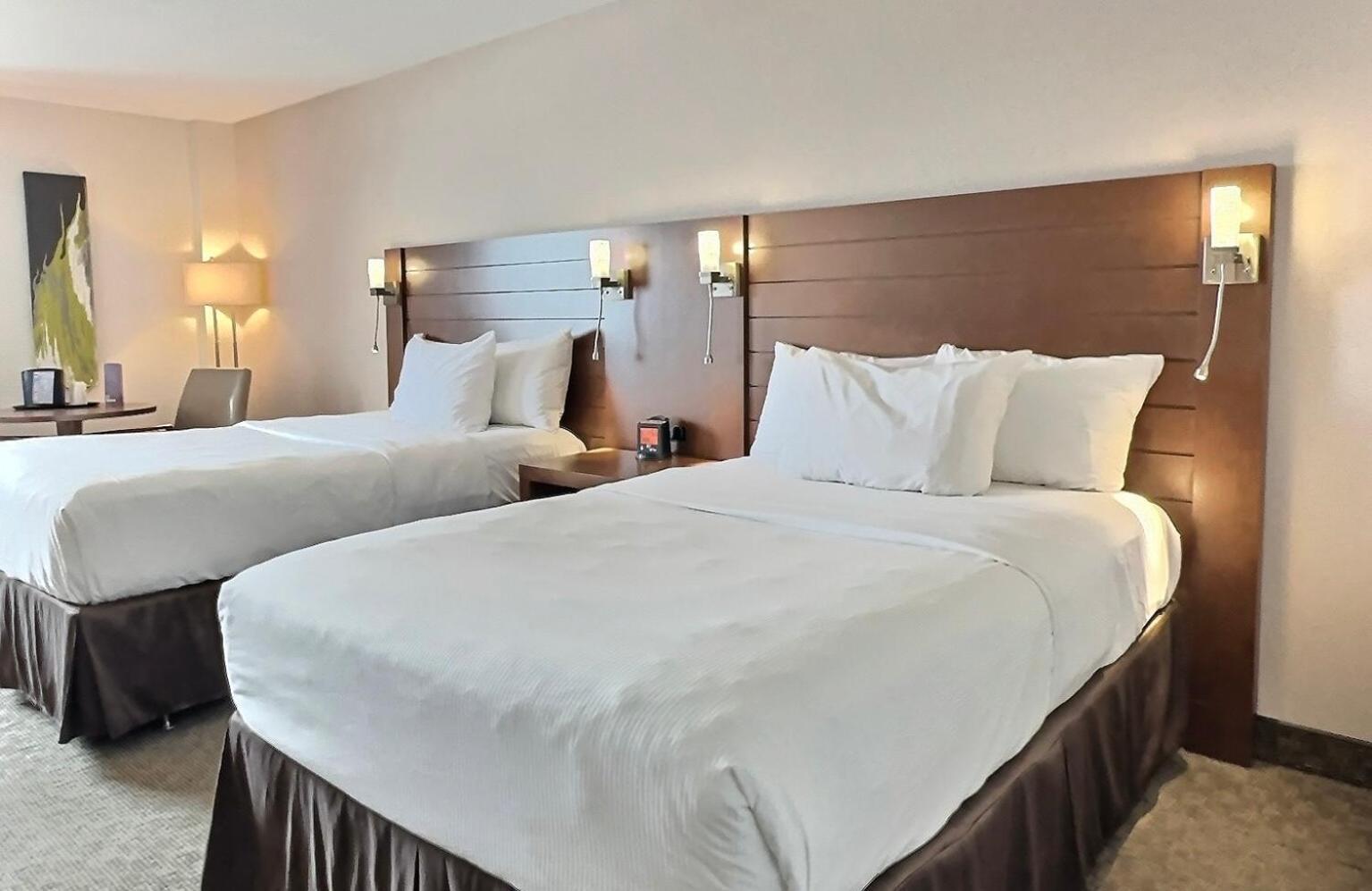 Quality Inn Rouyn-Noranda Exterior photo